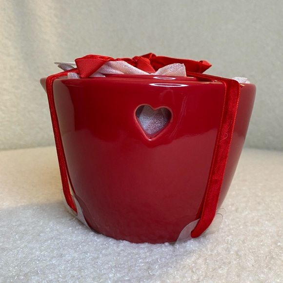 NWT Rae Dunn Cut Out Heart Valentines Day Measuring Cups - Picture 5 of 6